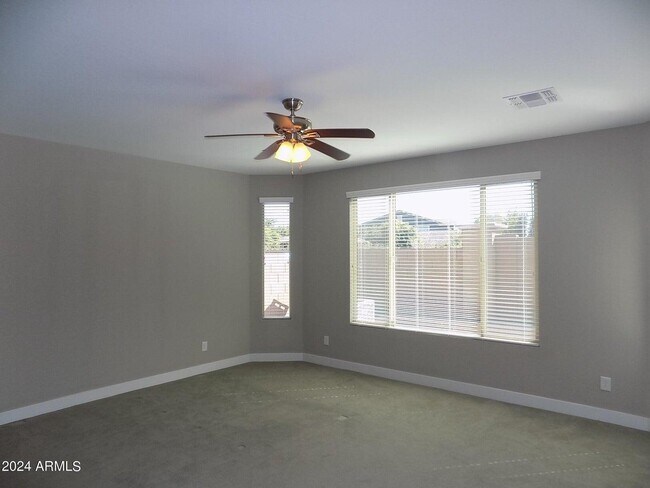 Building Photo - 4967 S Bridal Vail Dr