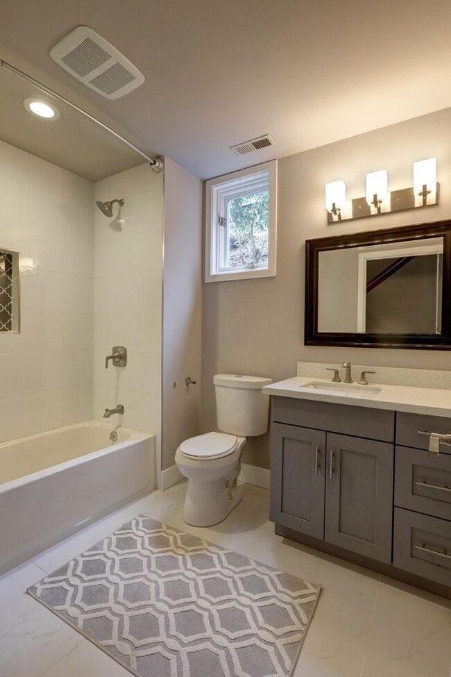 Building Photo - Where Architecture Meets Nature – Private Mercer Island Gem