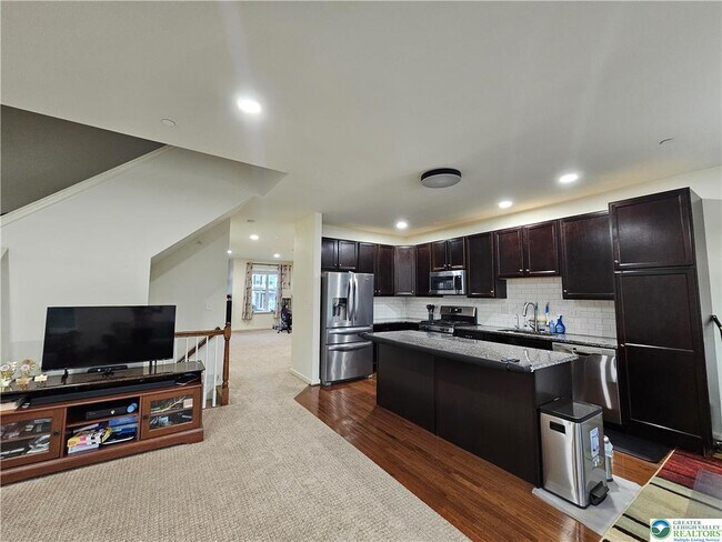 Building Photo - 4613 Woodbrush Way