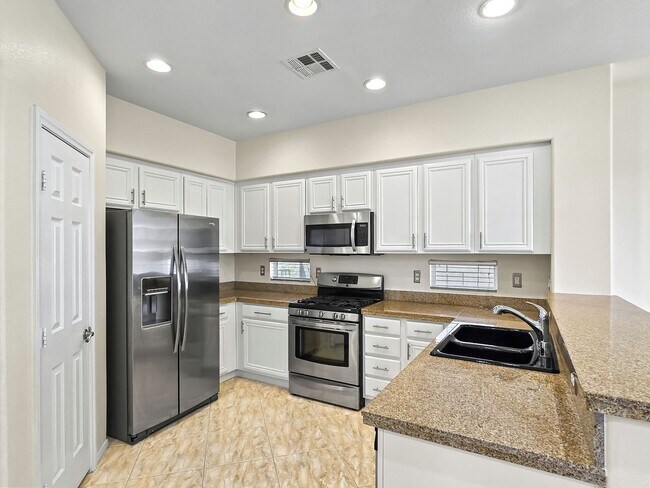 Building Photo - Talega @ Summerlin
