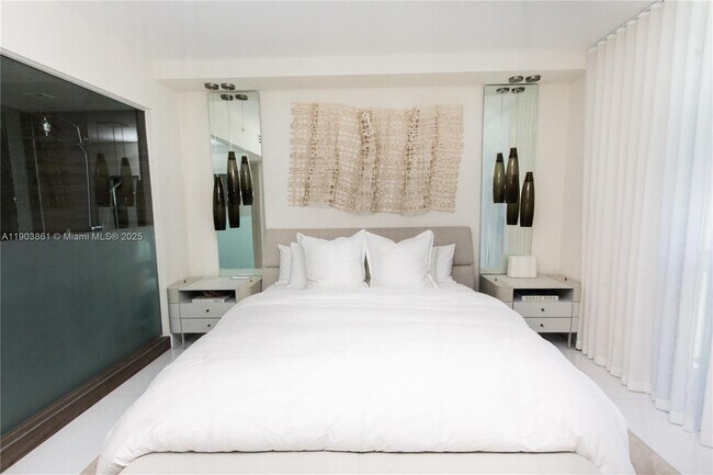 Building Photo - 92 SW 3rd St