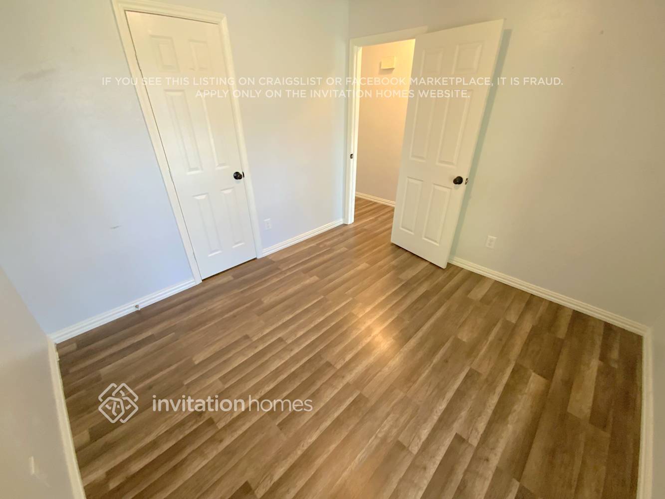 Building Photo - 340 NW Summercrest Blvd