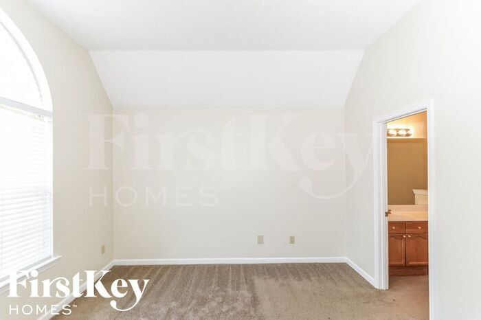 Building Photo - 1112 Sunstar Dr