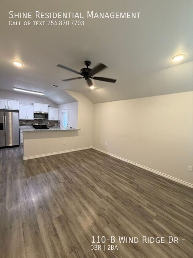 Building Photo - 110-B Wind Ridge Dr --