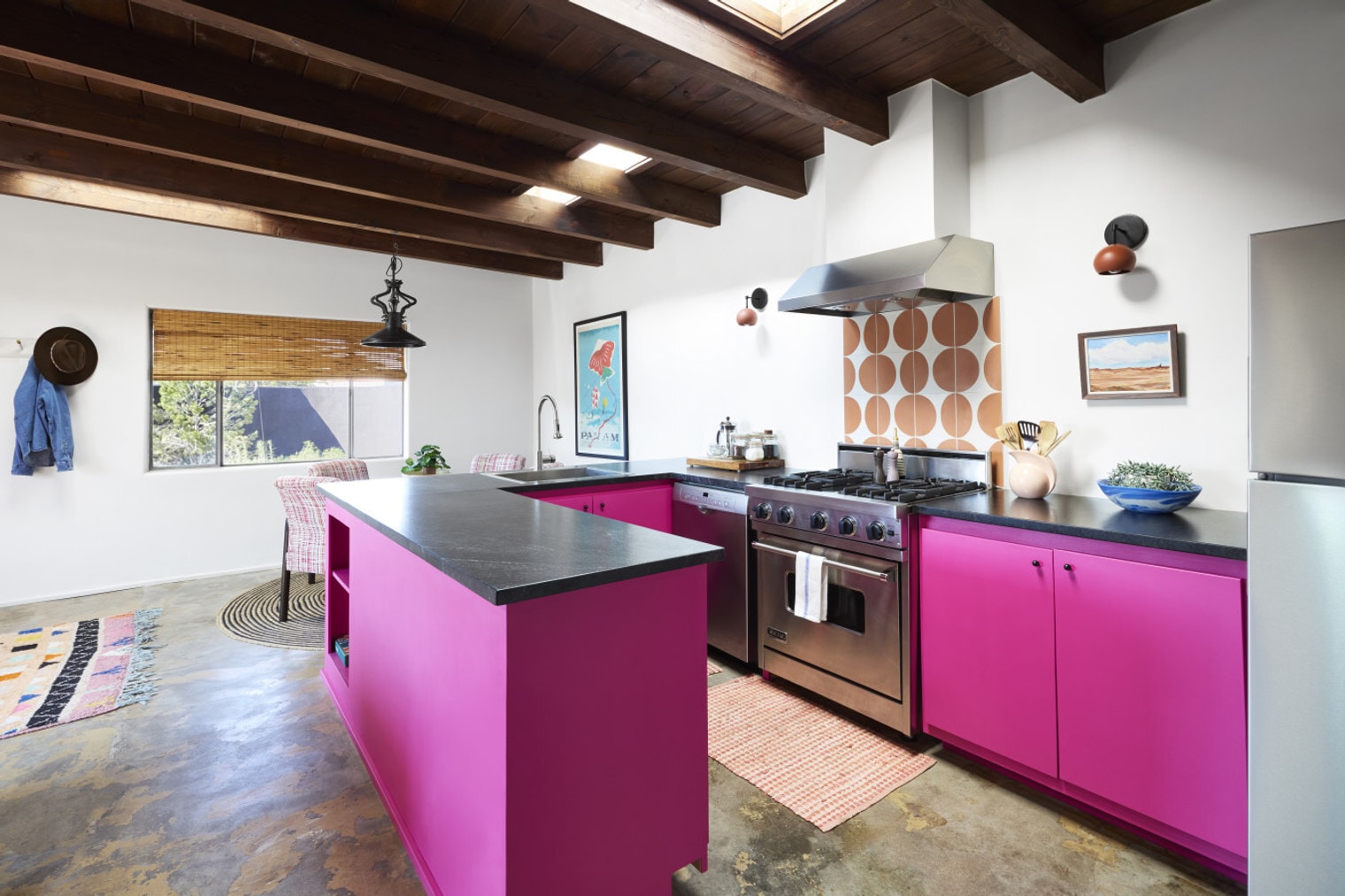 Building Photo - 2845 Agua Fria St