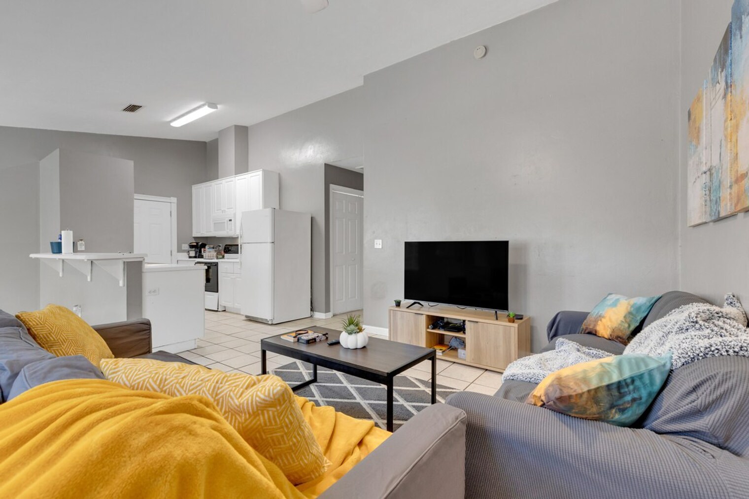 Building Photo - 228 Dixie Dr