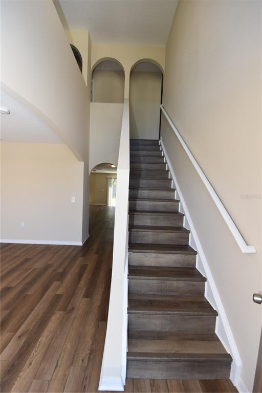Building Photo - 37 Buttermill Dr
