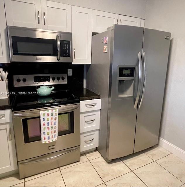 Building Photo - 8332 SW 23rd Ct