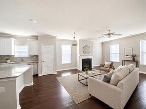 Building Photo - 4320 Sunny Oak Pl