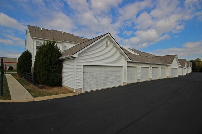 Building Photo - 7304 Cayman Ln