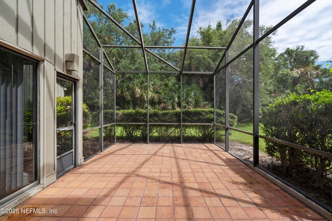 Building Photo - 9787 Sawgrass Dr E