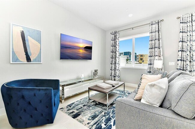 Building Photo - 7770 Sandy Ridge Dr