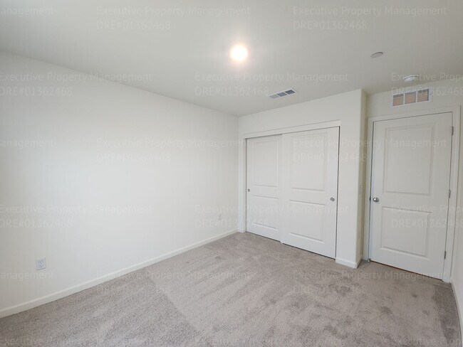 Building Photo - 8921 Kemi St