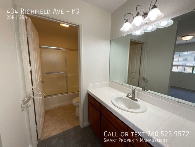 Building Photo - 434 Richfield Ave