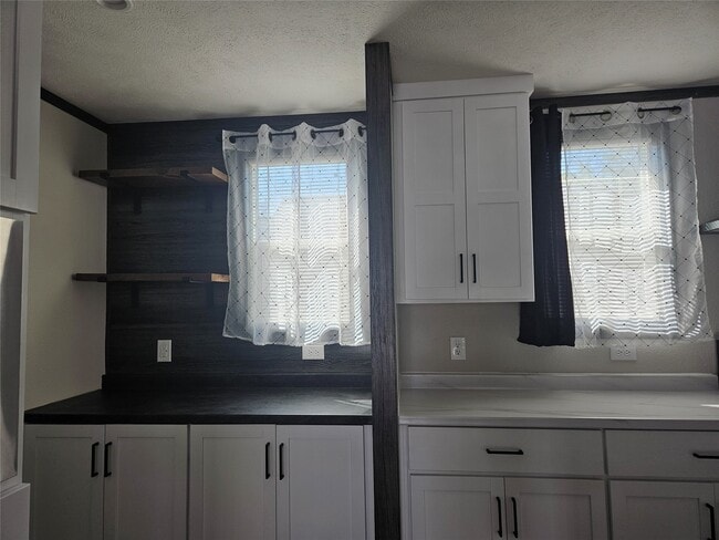 Building Photo - 16854 W Forrestal