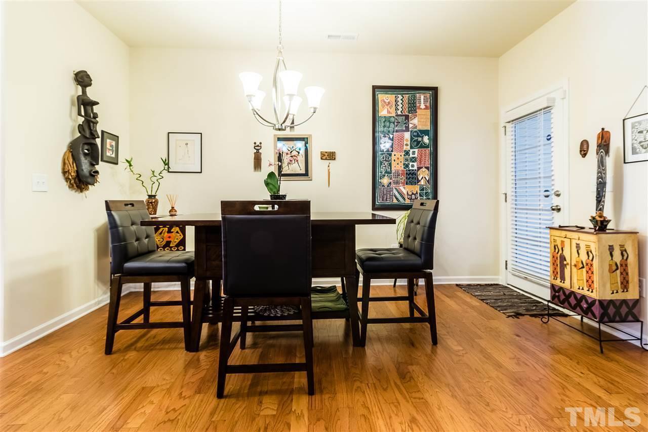 Building Photo - 922 Saratoga Dr