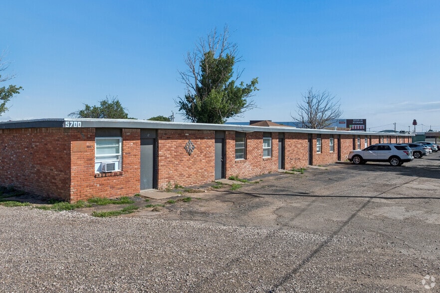 Building Photo - Cottonwood Apartments