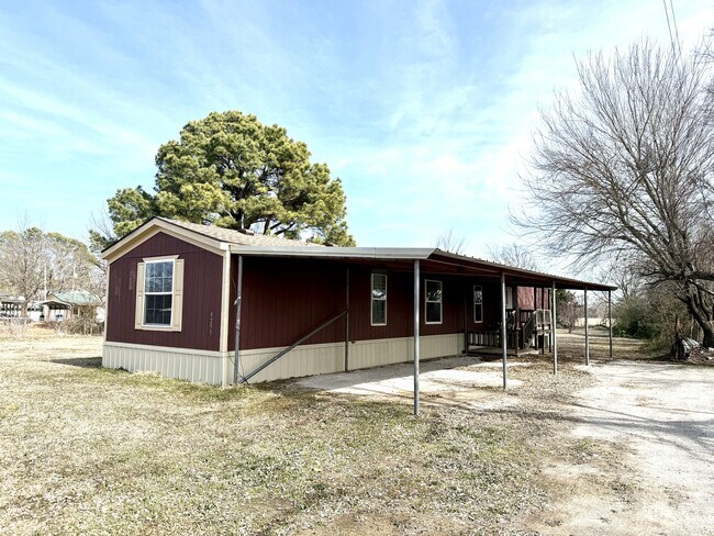 Building Photo - 4323 Greenville Rd