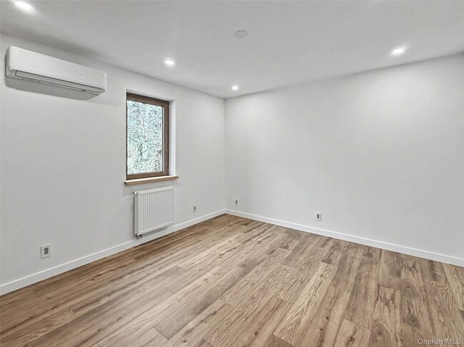 Building Photo - 71-11 72nd St