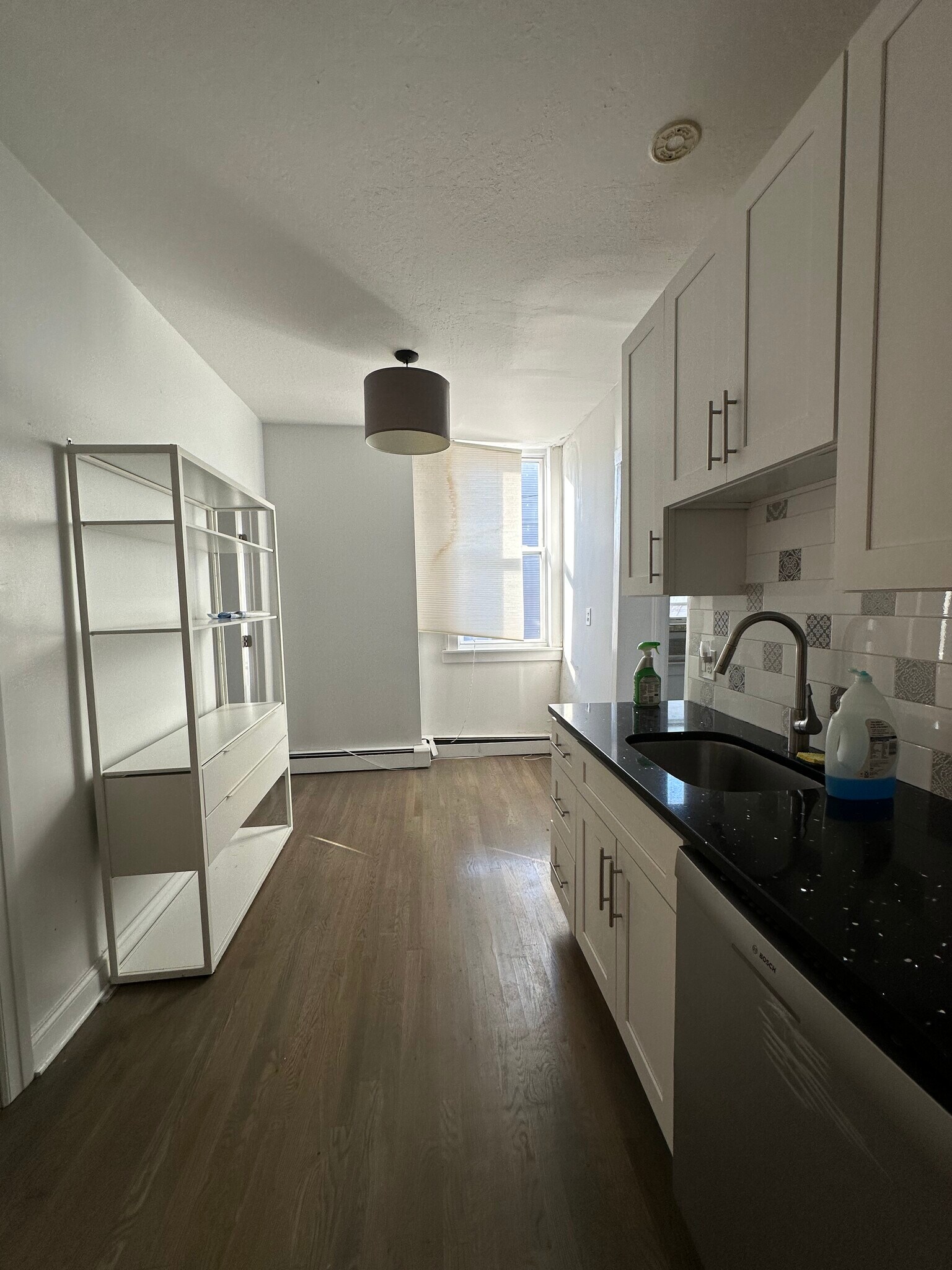 Building Photo - 297 4th St