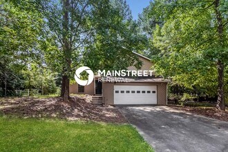 Building Photo - 3 Bedroom Pet-Friendly Home in Conyers, GA with Main Street Renewal