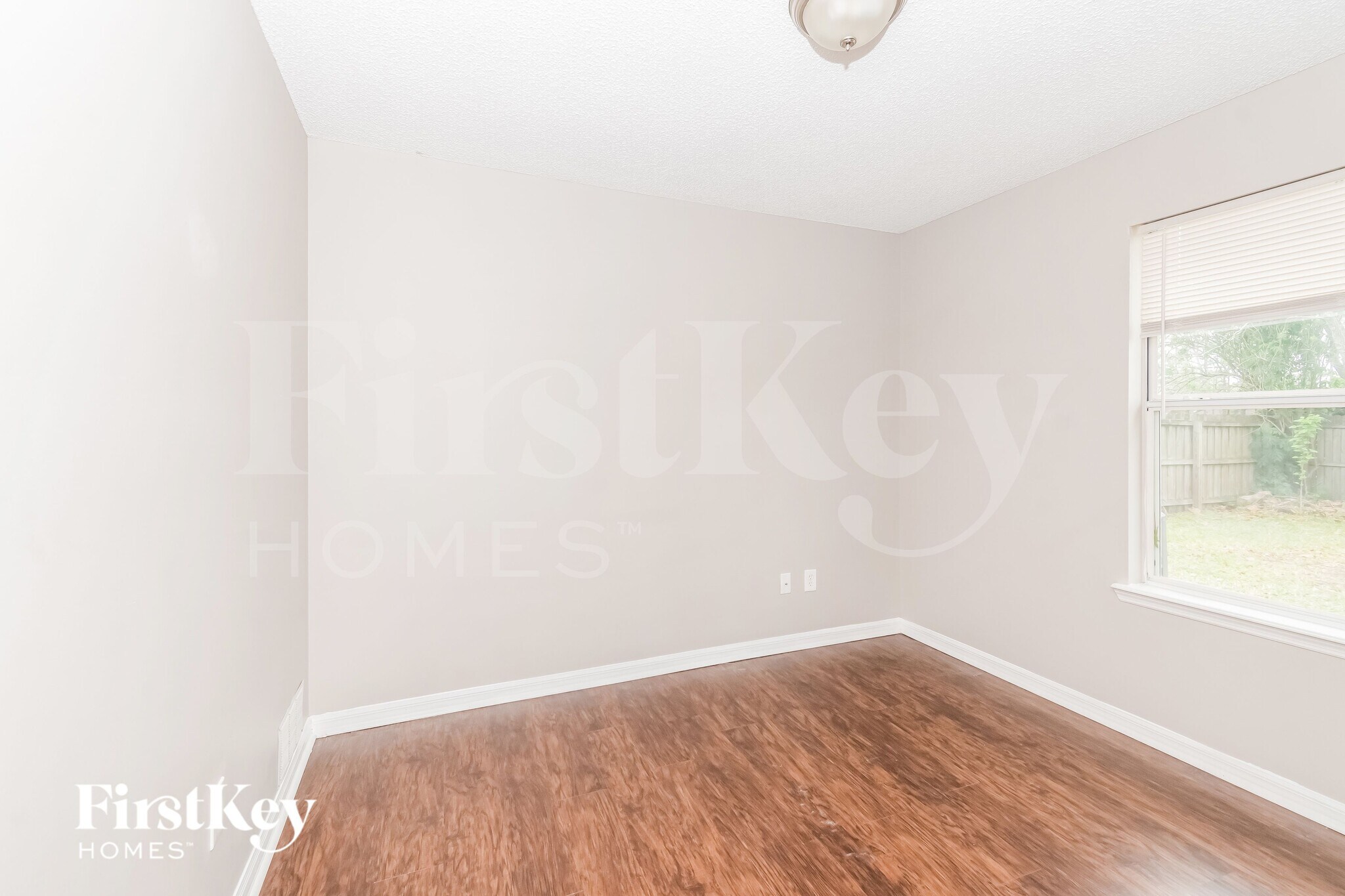 Building Photo - 8761 Spring Harvest Ln E