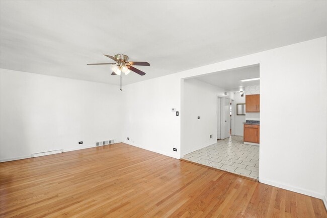 Building Photo - 5251 S Keating Ave