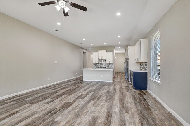 Building Photo - 4119 Prairie Landing Ln