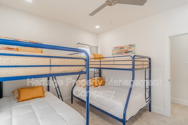 Building Photo - 719 Eleanor Ave