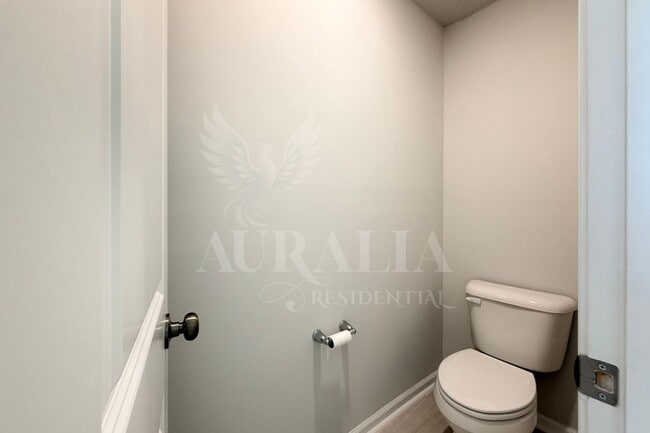 Building Photo - 3018 Brellon Ln