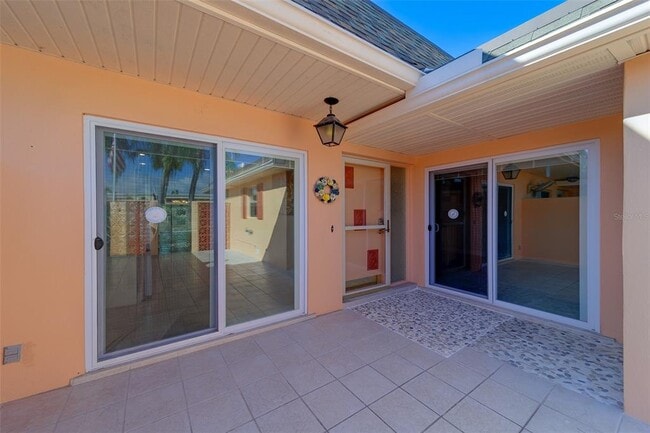 Building Photo - 170 Boca Ciega Point Blvd S