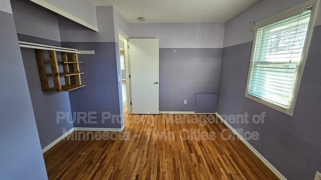 Building Photo - 1617 Flag Ave N