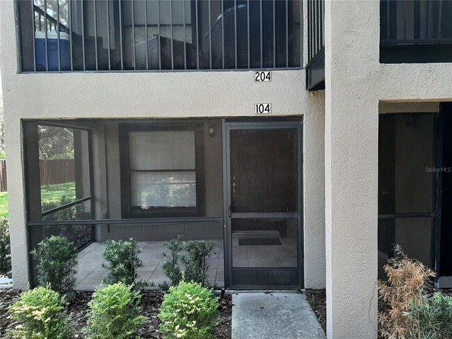 Building Photo - 14739 Norwood Oaks Dr