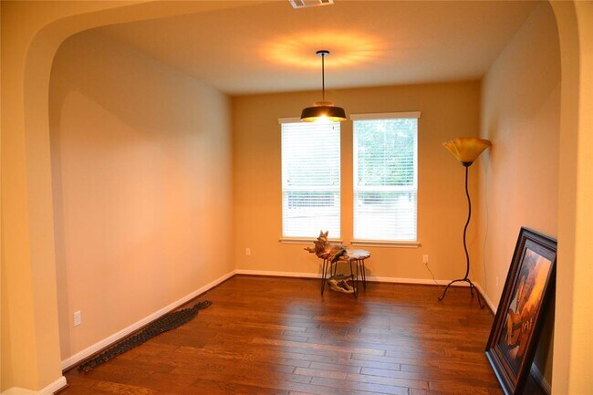 Building Photo - 209 Rock Vista Run