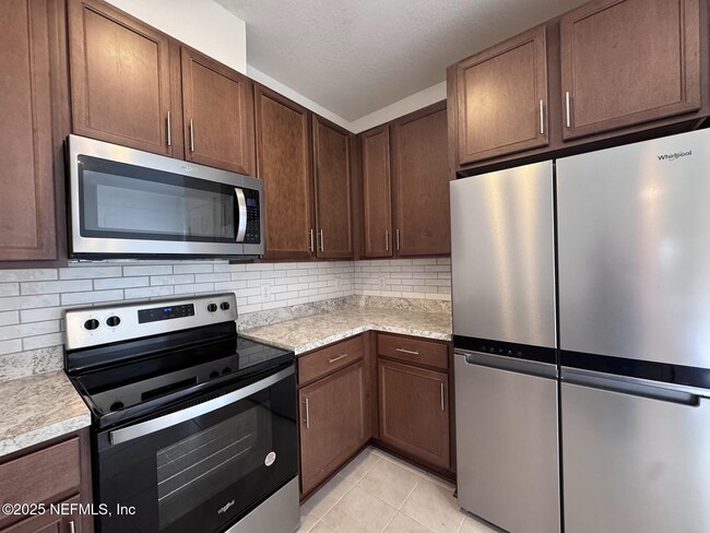 Building Photo - 52 Pittman Ct