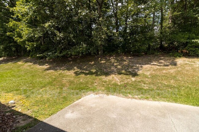 Building Photo - 1418 Baggett Rd