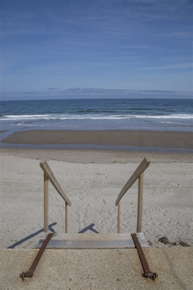 Building Photo - 1242 Ocean Blvd