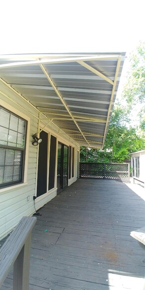 Building Photo - 1309 N 5th St