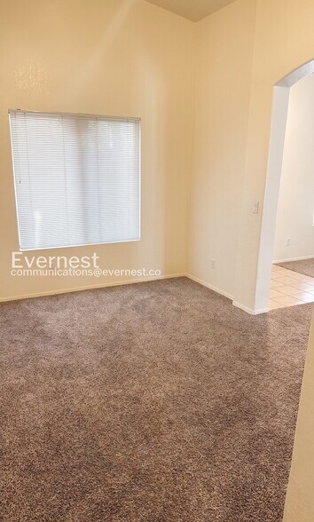 Building Photo - 2542 W Sunstar Pl