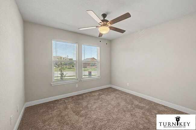 Building Photo - COMING SOON! 3BD/2BA Energy-Efficient Duplex | Granite | Island Kitchen | Garage | Yard Care Incl...
