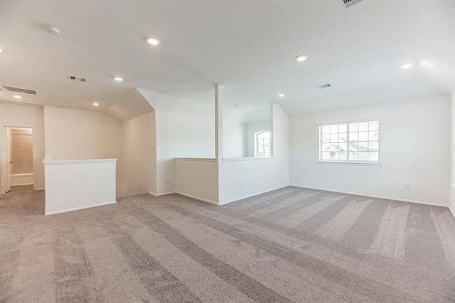 Building Photo - 6016 Heritage Creek Ln