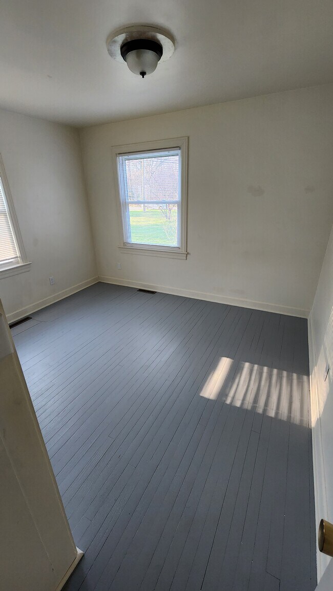 Building Photo - 4467 New Rd