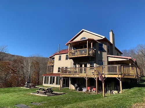 Front view - 3403 Hancock Rd