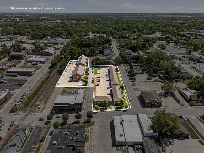 Building Photo - 111 Commercial