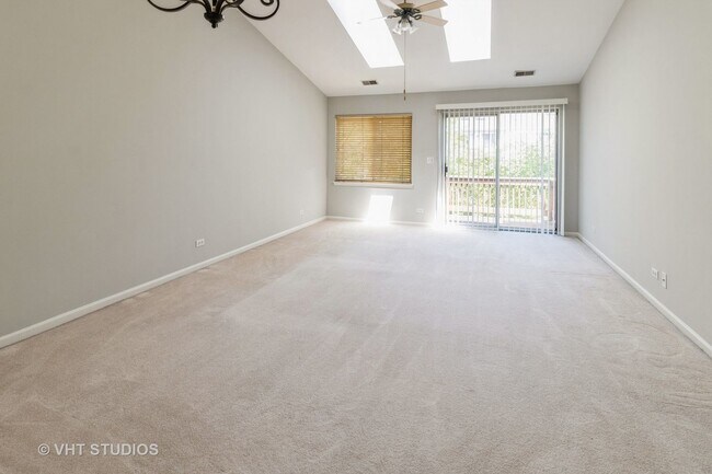 Building Photo - 279 Camel Bend Ct