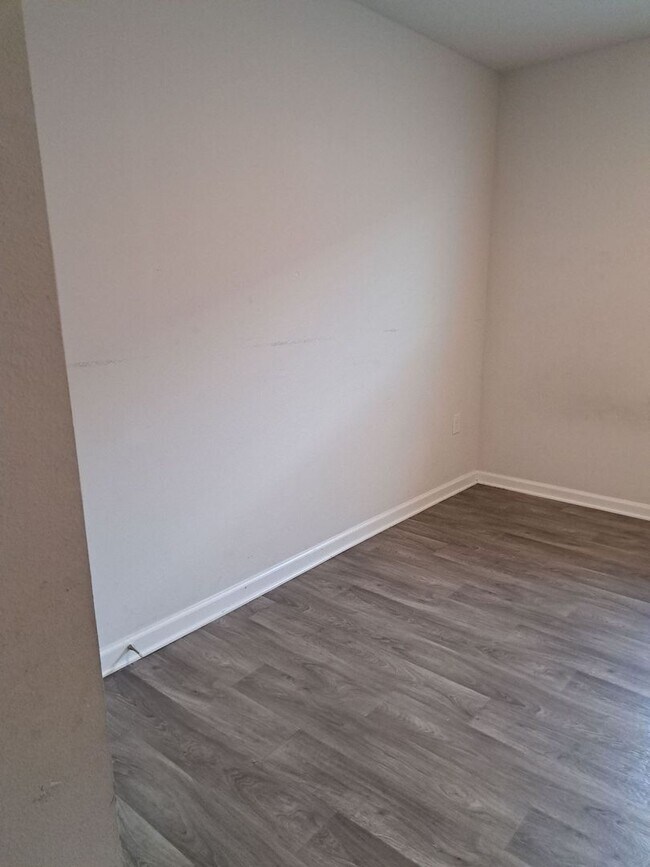 Building Photo - 207 Ryder Ln