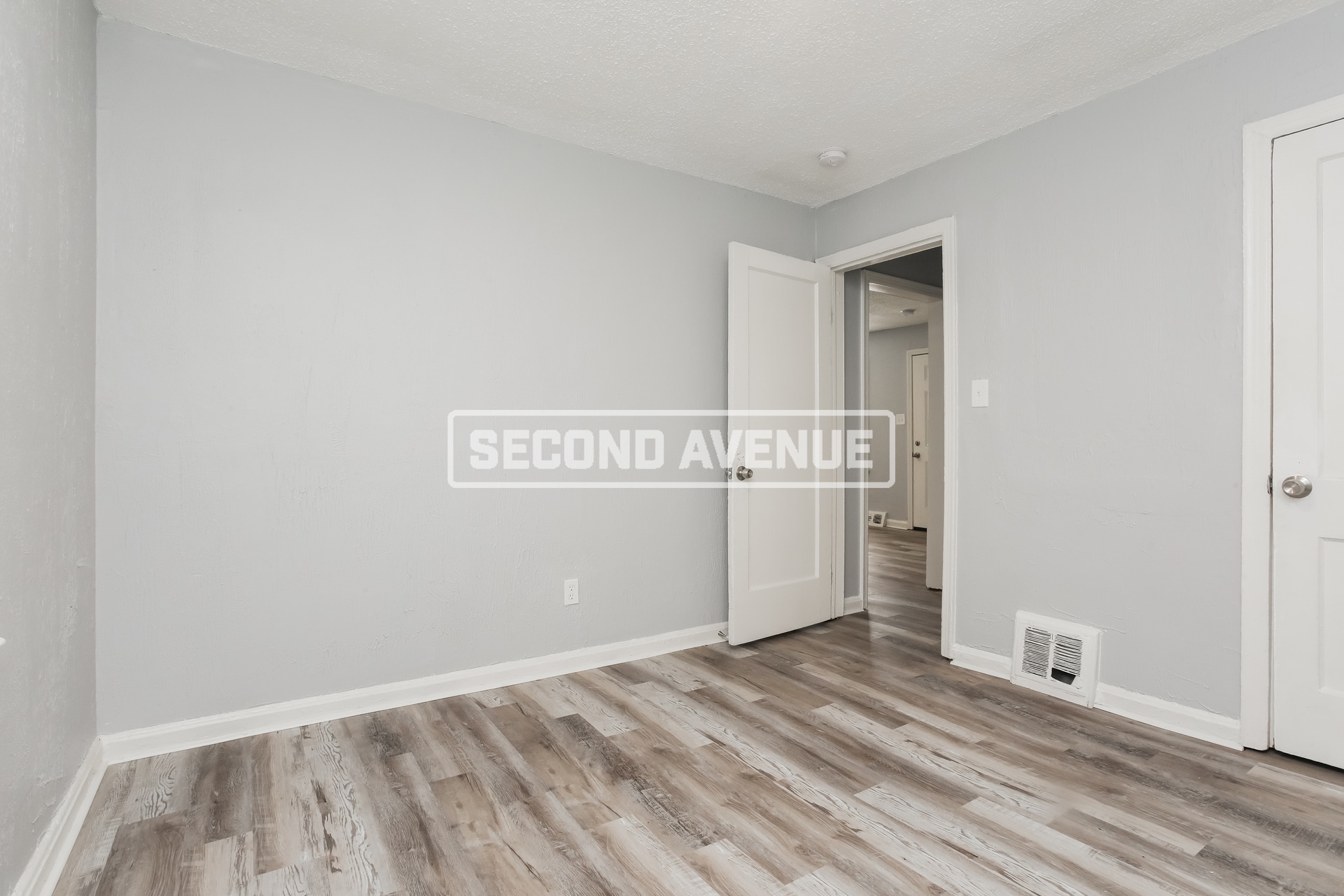 Building Photo - 4655 Benton Blvd