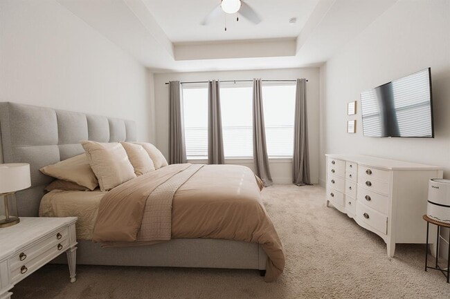 Building Photo - 808 Karst Cv