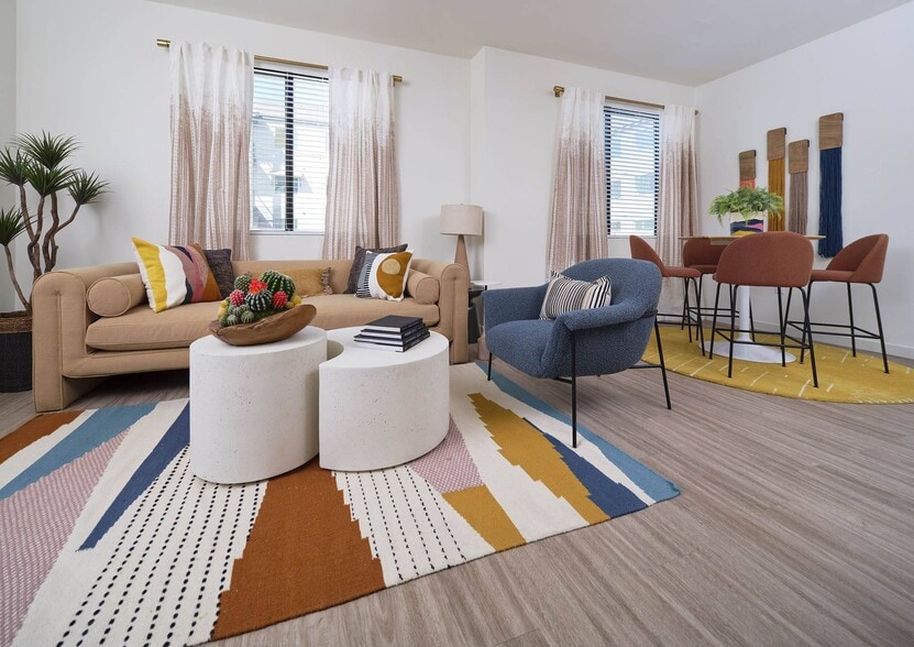 Wood-Style Flooring - Halogen