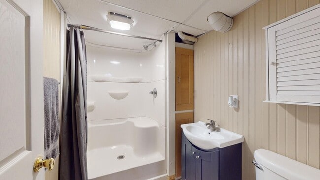 Building Photo - Cute 3 Bedroom Townhouse in SE Ames